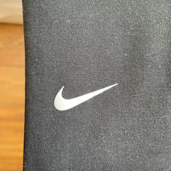 Nike Women’s One Therma Fit Leggings - Picture 4 of 5